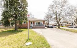 UPPER - 31 WINDERMERE COURT Brampton, ON L6X 2L5