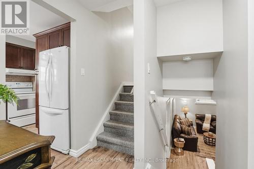 345 Erindale Drive, Burlington, ON - Indoor