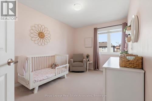 Third Bedroom - 362 Cavanagh Lane, Milton, ON - Indoor Photo Showing Bedroom
