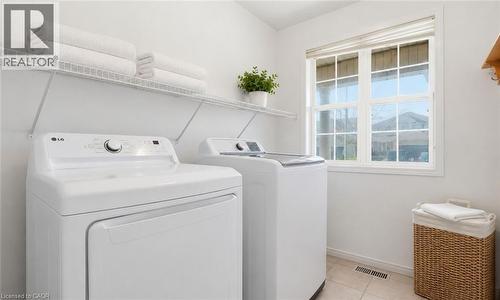 195 Green Vista Drive, Cambridge, ON - Indoor Photo Showing Laundry Room