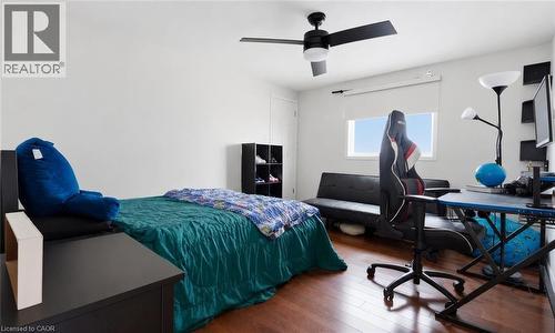 195 Green Vista Drive, Cambridge, ON - Indoor Photo Showing Bedroom
