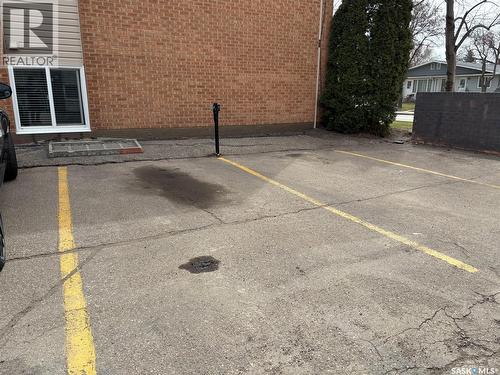 2 2301 7Th Street E, Saskatoon, SK - Outdoor