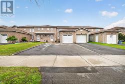 166 WRIGHT CRESCENT Ajax, ON L1S 6X4