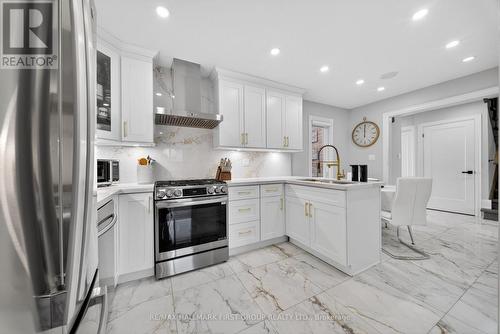 166 Wright Crescent, Ajax, ON - Indoor Photo Showing Kitchen With Stainless Steel Kitchen With Upgraded Kitchen