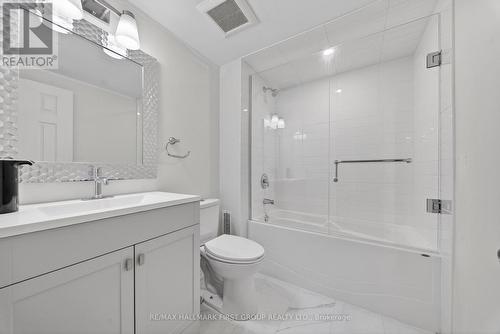166 Wright Crescent, Ajax, ON - Indoor Photo Showing Bathroom
