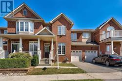 6 RAINTREE DRIVE Hamilton, ON L8E 0B1