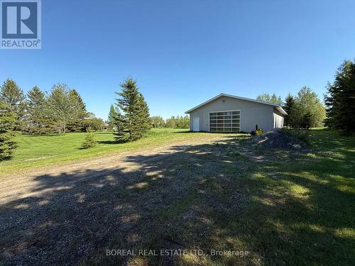 1272 Con 2 & 3, Cochrane, ON 