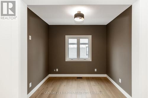 Main Floor Office - 56 Brennan Avenue, Barrie, ON - Indoor Photo Showing Other Room