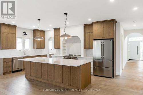 Kitchen - 56 Brennan Avenue, Barrie, ON - Indoor Photo Showing Kitchen With Upgraded Kitchen