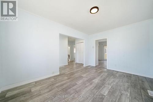 38 Oak Street, Belleville (Belleville Ward), ON - Indoor Photo Showing Other Room