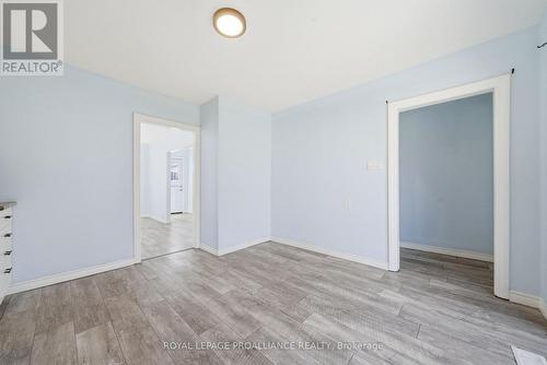 38 Oak Street, Belleville (Belleville Ward), ON - Indoor Photo Showing Other Room