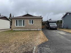8 Matachewan Road Manitouwadge, ON P0T 2C0