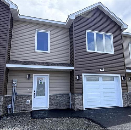 44 Ocean Dr, Saint John, NB 