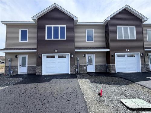 44 Ocean Dr, Saint John, NB 