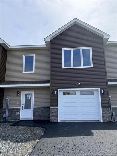 44 Ocean Dr, Saint John, NB 