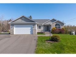 11 Trillium DR Quispamsis, NB E2E 0K9