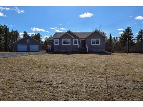 24 Norman, Pointe-À-Tom, NB 
