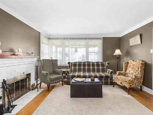 8 Curley Drive, Dartmouth, NS 