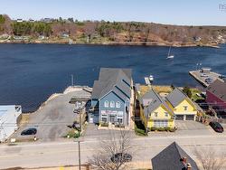 5 629 Main Street Mahone Bay, NS B0J 2E0