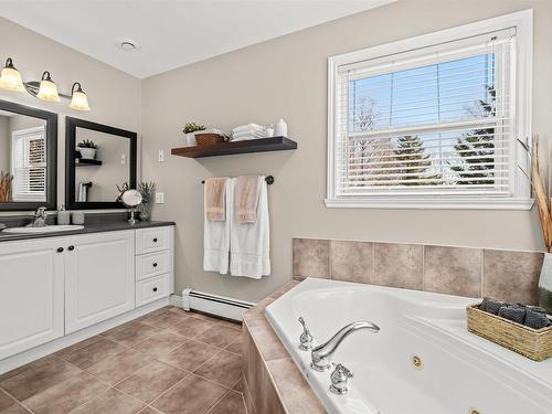 75 Rochester Drive, Hammonds Plains, NS 