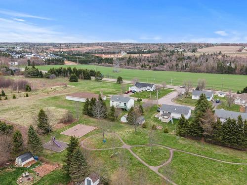 2 Kenwood Circle, Charlottetown, PE 