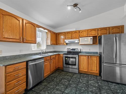 2 Kenwood Circle, Charlottetown, PE 