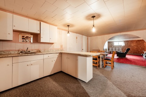 Cuisine - 541 1Er Rang E., Sainte-Christine, QC - Indoor Photo Showing Kitchen With Double Sink