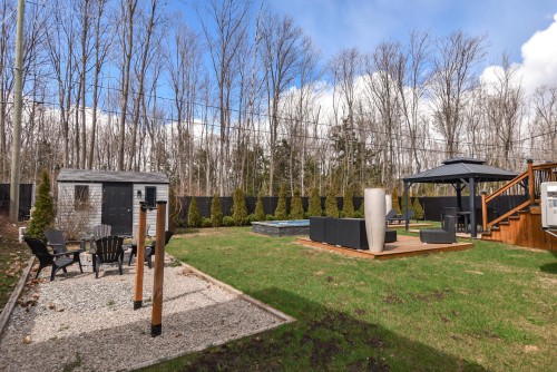 Cour - 717 Rue De Chenonceau, Saint-Jérôme, QC - Outdoor With Backyard