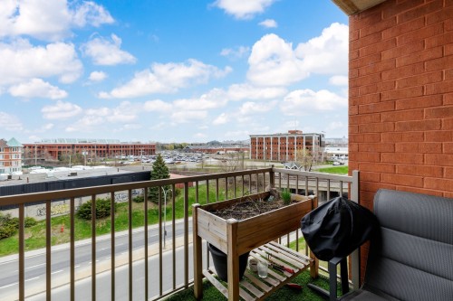 Balcon - 406-1500 Rue St-Louis, Montréal (Saint-Laurent), QC - Outdoor With Balcony With Exterior
