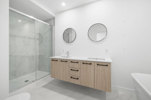 Salle de bains - 6-1369 Rue Notre-Dame, L'Ancienne-Lorette, QC - Indoor Photo Showing Bathroom