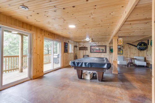 Salle familiale - 9 Ch. Du Lac-Morin, Bowman, QC - Indoor Photo Showing Other Room