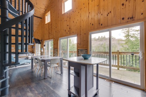 Vue d'ensemble - 9 Ch. Du Lac-Morin, Bowman, QC - Indoor Photo Showing Other Room