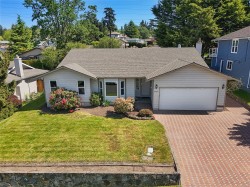 4287 Panorama Pl Saanich, BC V8X 4X7