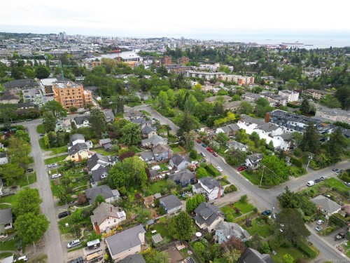62 Obed Ave, Saanich, BC 
