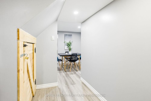 624 Upper Ottawa Street, Hamilton, ON - Indoor Photo Showing Other Room