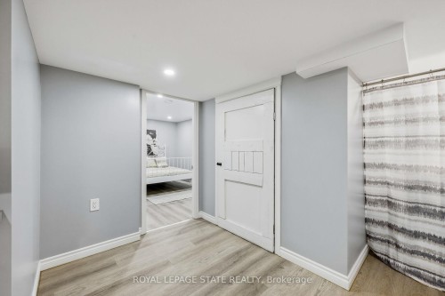 624 Upper Ottawa Street, Hamilton, ON - Indoor
