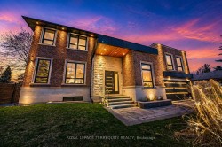 45 Seaton Drive Aurora, ON L4G 2K2