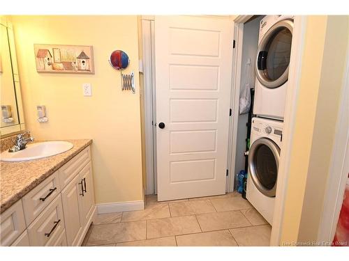 154 Mitchell Wayne Dr, Fredericton, NB 