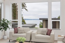 4230 Skye Rd  Saltair, BC V9G 1Y5