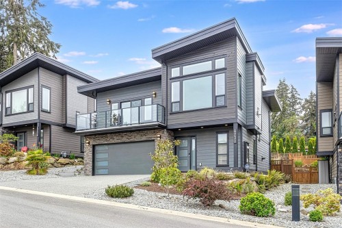 4230 Skye Rd, Ladysmith, BC 