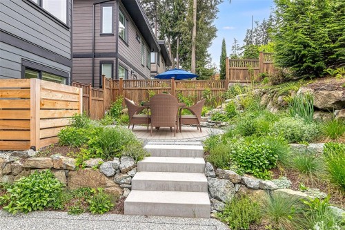 4230 Skye Rd, Ladysmith, BC 