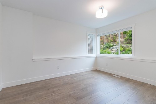 4230 Skye Rd, Ladysmith, BC 