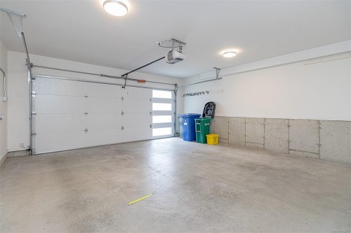 4230 Skye Rd, Ladysmith, BC 