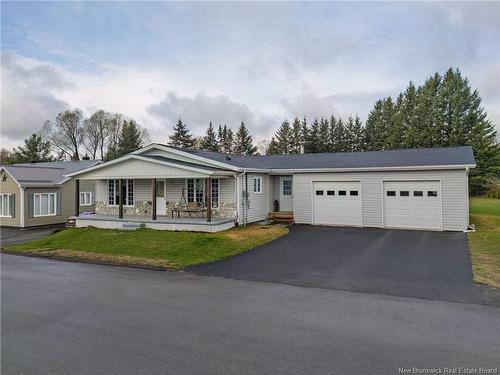 20 Scout ST  Grand Falls, NB E3Y 1B1