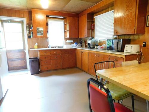 150 White Wing Road, Ear Falls, ON - Indoor