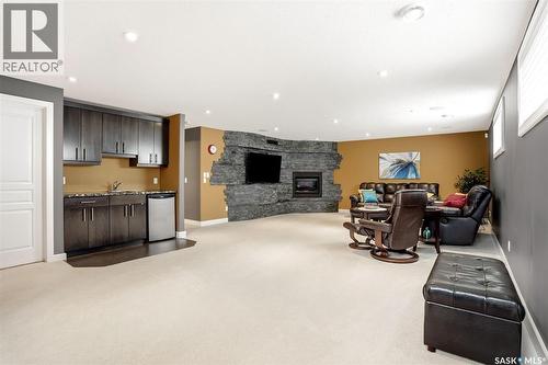 2539 Linner Way, Regina, SK - Indoor With Fireplace
