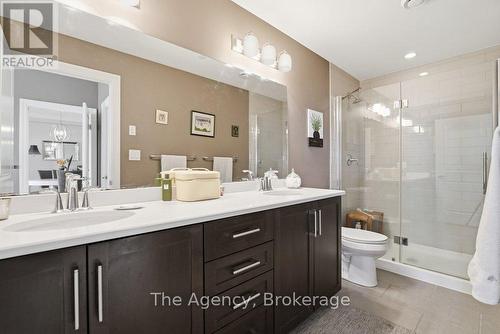 901 - 160 Macdonell Street, Guelph (Downtown), ON - Indoor Photo Showing Bathroom