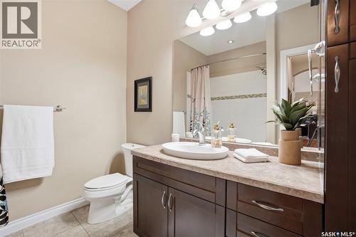 139 Pulles Crescent, Saskatoon, SK - Indoor Photo Showing Bathroom