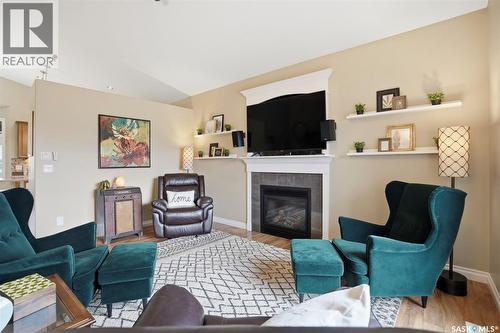 139 Pulles Crescent, Saskatoon, SK - Indoor Photo Showing Living Room With Fireplace