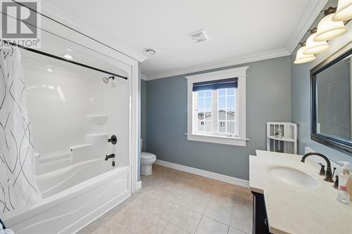 24 Pluto Street, St. John'S, NL - Indoor Photo Showing Bathroom